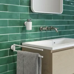 Tiger Handdoekhouder Urban 2-Armig Wit 6 Tiger Handdoekhouder Urban 2-Armig Wit -Badkamerwinkel Voor Thuis 123 1639