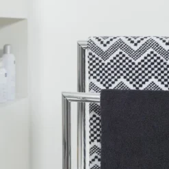 Sealskin Handdoekrek Tube Metaal Chroom 3 Sealskin Handdoekrek Tube Metaal Chroom -Badkamerwinkel Voor Thuis 123 1740