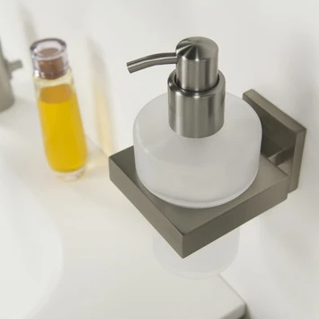 Tiger Zeepdispenser Items Hangend RVS Tiger Zeepdispenser Items Hangend RVS -Badkamerwinkel Voor Thuis 123 2046