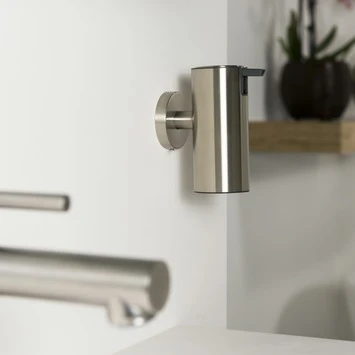 Tiger Zeepdispenser Boston Hangend Geborsteld RVS Tiger Zeepdispenser Boston Hangend Geborsteld RVS -Badkamerwinkel Voor Thuis 123 2111