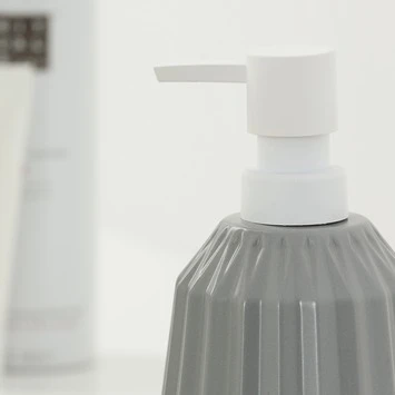 Sealskin Zeepdispenser Arte Grijs Sealskin Zeepdispenser Arte Grijs -Badkamerwinkel Voor Thuis 123 2318