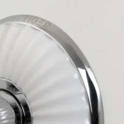 Tiger Ivy Beweegbare Handdoekring Chroom/wit -Badkamerwinkel Voor Thuis 123 2402