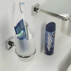 Tiger Bekerhouder Melbourne Hangend Met Beker Chroom 2 Tiger Bekerhouder Melbourne Hangend Met Beker Chroom -Badkamerwinkel Voor Thuis 123 2498