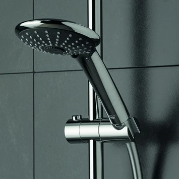 Grohe Regendouche Vitalio Joy Ø18 cm met Thermostatische Douchekraan Grohe Regendouche Vitalio Joy Ø18 Cm Met Thermostatische Douchekraan -Badkamerwinkel Voor Thuis 123 4170