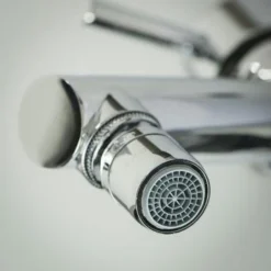 Tiger Splash Straalregelaar Wastafelkraan Met Kogelgewricht Waterbesparend Chroom M22/M24 2 Tiger Splash Straalregelaar Wastafelkraan Met Kogelgewricht Waterbesparend Chroom M22/M24 -Badkamerwinkel Voor Thuis 123 6673