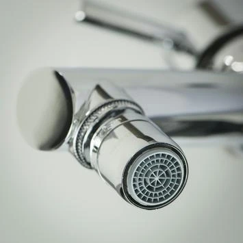 Tiger Splash straalregelaar wastafelkraan met kogelgewricht waterbesparend chroom M22/M24 Tiger Splash Straalregelaar Wastafelkraan Met Kogelgewricht Waterbesparend Chroom M22/M24 -Badkamerwinkel Voor Thuis 123 6673