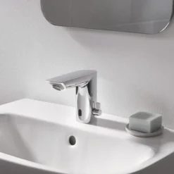 GROHE Wastafelkraan Bau Cosmopolitan Met Infrarood Sensor Chroom 13cm -Badkamerwinkel Voor Thuis 123 7381