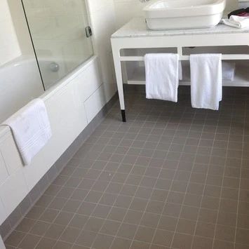 Vloertegel Aveiro Licht Grijs Bruin 10x10 cm 1,0 m² Vloertegel Aveiro Licht Grijs Bruin 10x10 Cm 1,0 M² -Badkamerwinkel Voor Thuis 123 7670